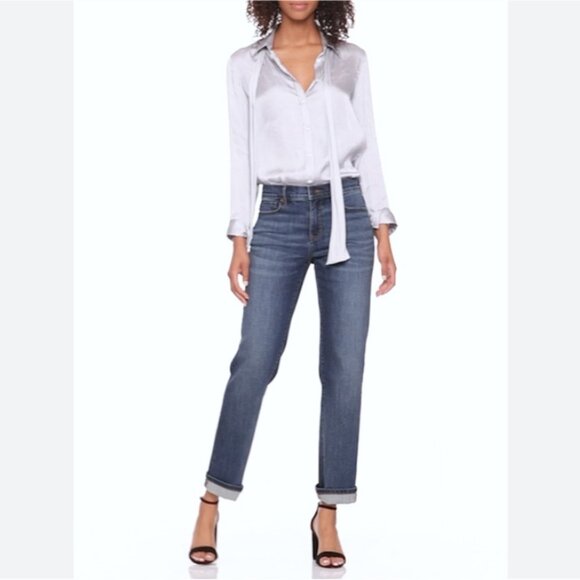 Brand New Banana Republic GIRLFRIEND MEDIUM WASH JEAN - Picture 9 of 16
